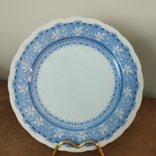 Antico piatto vittoriano con