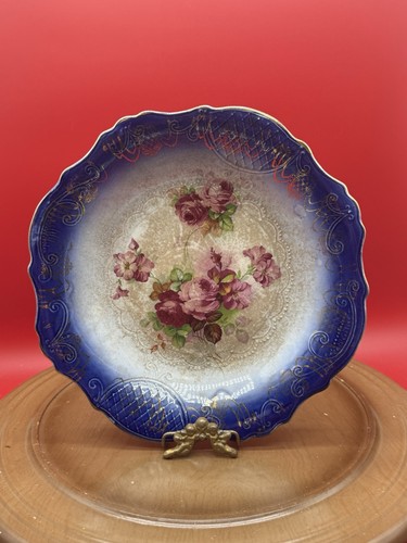 Antico piatto decorativo