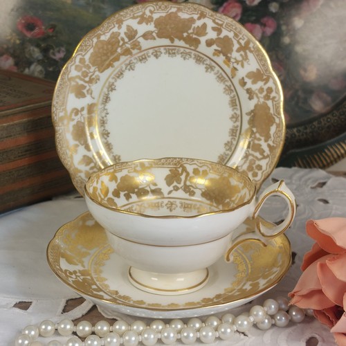 Antico piatto piattino tazza