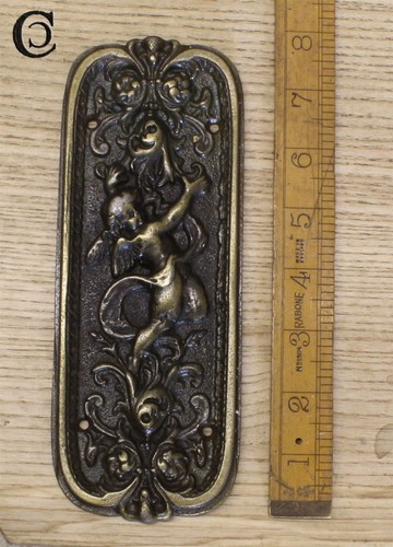 Cherubino antico piatto - , porta