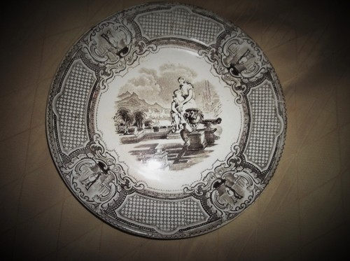 Small antique side plate - small,
